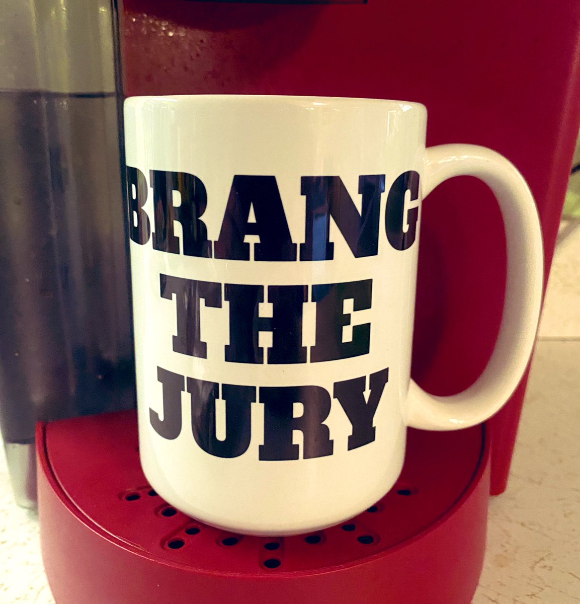 Morning Bo’s…it’s coffee time!! 

Let’s all have a beautiful day ☀️ 

#humpday #jaybonation #merchalert #brangthejury 

@theshamingofjay @Shannygram 😉👍🏻