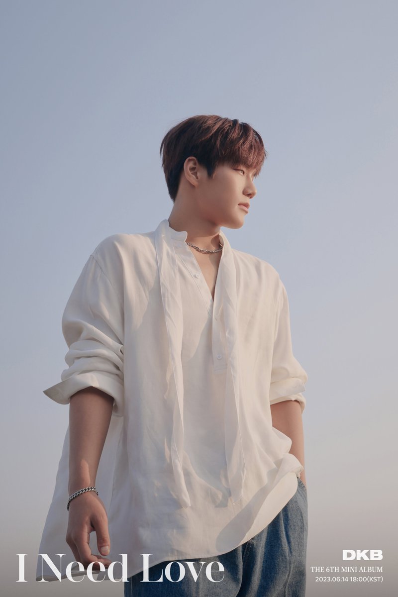 𝖣𝖪𝖡 𝗍𝗁𝖾 𝟨𝗍𝗁 𝖬𝗂𝗇𝗂 𝖠𝗅𝖻𝗎𝗆
[𝐈 𝐍𝐞𝐞𝐝 𝐋𝐨𝐯𝐞]

𝙋𝙃𝙊𝙏𝙊 𝙏𝙀𝘼𝙎𝙀𝙍 #2
#준서 #JUNSEO

2023.06.14. 6PM (KST)

#다크비 #DKB #INeedLove 
#20230614_6PM