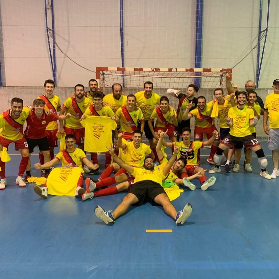 cdecobisafs's tweet photo. [ CLUB ] / Cuerpo Tècnico / 

Momento de despedidas 🫂 , aunque cueste , siempre las hay , sèan como sèan, pero de este pedazo de profesional no se esperaba menos.. @10Albertommc10 Gracias por tanto !!! Nos vemos en las pistas ... Guardas las llaves 🔑 !! 

#Juntos https://t.co/OaKXv4Dk58