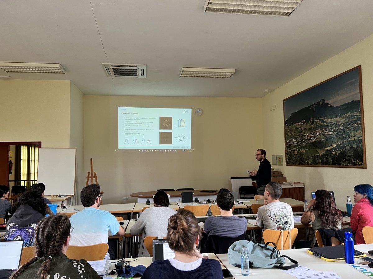 Third day. Structure solution &amp; refinement using Olex2. Dealing with twins crystals.
#SpainSCXRD23 <a href="/OlexSys/">OlexSys</a> <a href="/bruker/">Bruker</a>
<a href="/RSEQUIMICA/">RSEQ</a> <a href="/RSEF_ESP/">RSEF</a> <a href="/GE3C_RSEQF/">GE3C RSEQ-RSEF</a>