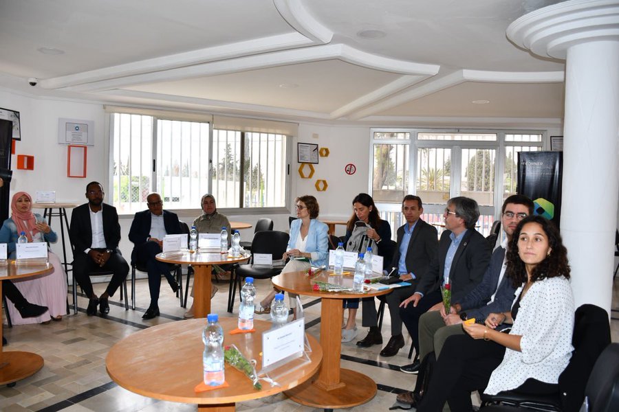 MedCities's tweet photo. #MedCities SG has visited the co-working space #MCorner, created in the framework of the #EmploiMed project that focused on strengthening the capacities of councils to promote the employability of young people. @Pepbogota @cooperaciocat @AhmedBenallal9 #MSaken @MeritxellSerret https://t.co/zZbR2omlas