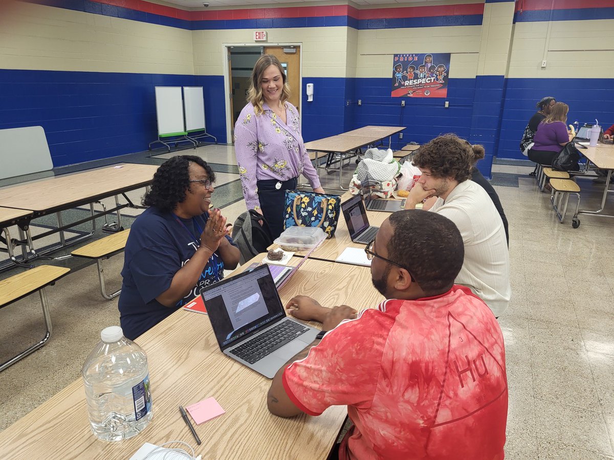 sbezone's tweet photo. Preparations for the upcoming Rising Jaguars Academy are underway!
📸 Principal Tim Harris https://t.co/LVSENcFByJ