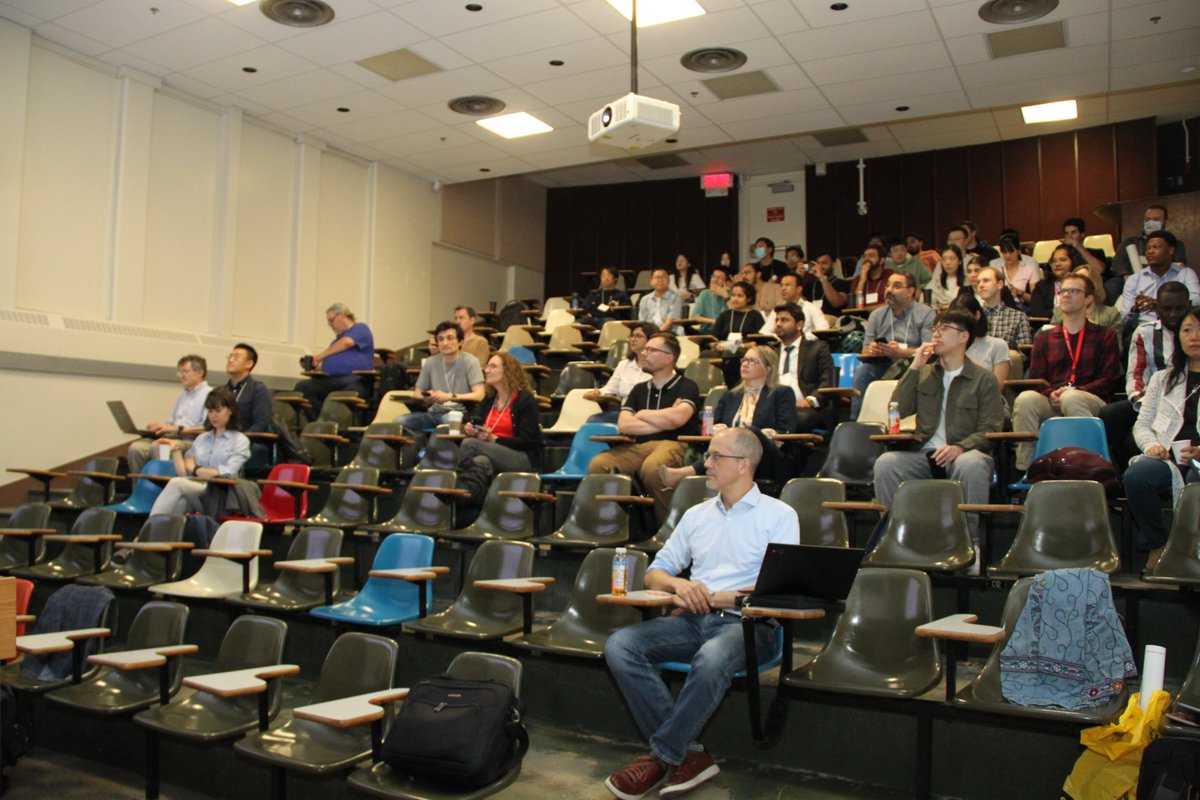 CSERMeeting's tweet photo. Hi everyone👋
We start #CSERspr23 with a welcome message by @UniqueThor and @moose_lab.
#CSER2023 https://t.co/F5FPIoo0ZW