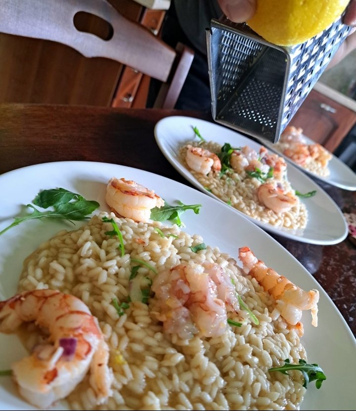 Francescoarm71's tweet photo. Riso carnaroli, gambero, limone e tartare di gambero https://t.co/viFzlvBCc3
