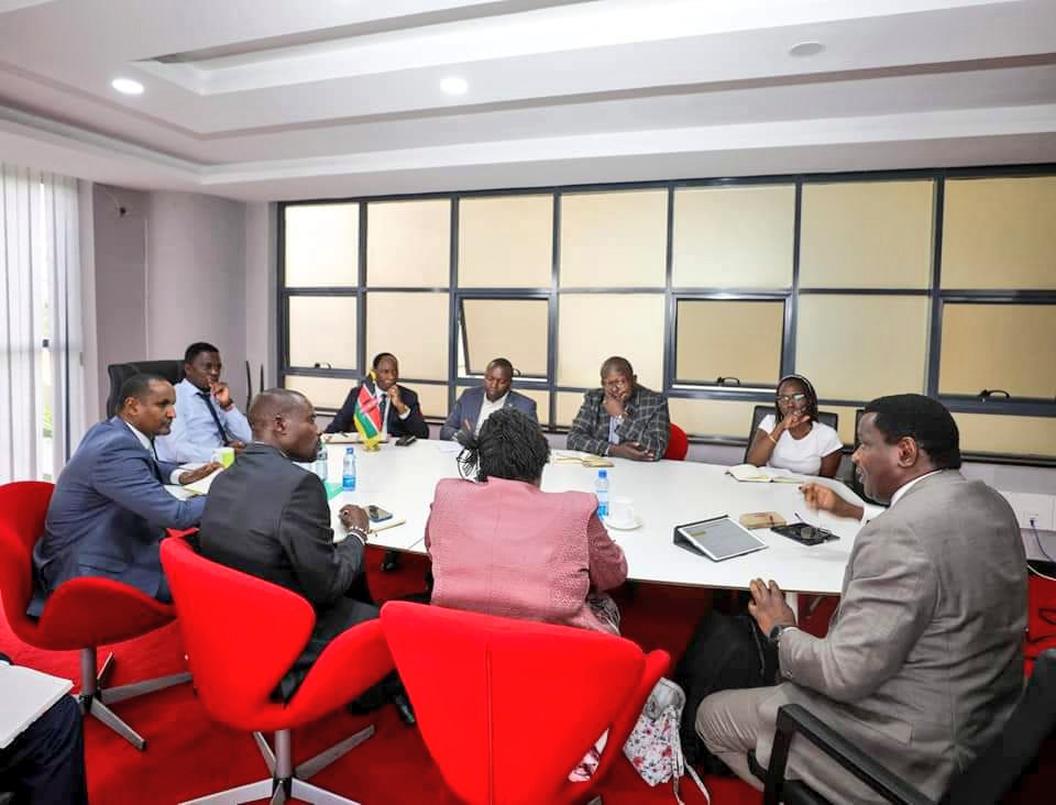 EzekielMutua's tweet photo. Had a truly refreshing conversation with @AbabuNamwamba, CS for Youth Affairs, The Arts and Sports,
 together with PS @IsmailMaalim19, CEOs of CMOs and the @KenyaCopyright on a collaborative approach for promoting the welfare of musicians in Kenya. https://t.co/ad6ZvddM88