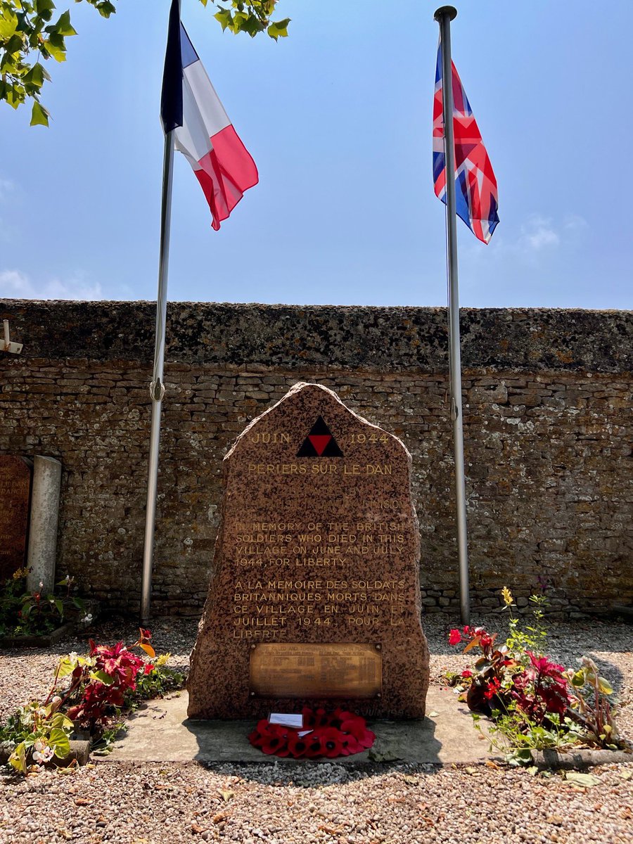 3rdUKDivision's tweet photo. Yesterday Maj Gen Martin and team from @3rdUKDivision along with our allies remembered the immense sacrifices made by all during the DDay landings. #TheIronDivision #DDay https://t.co/VgfoIEPith