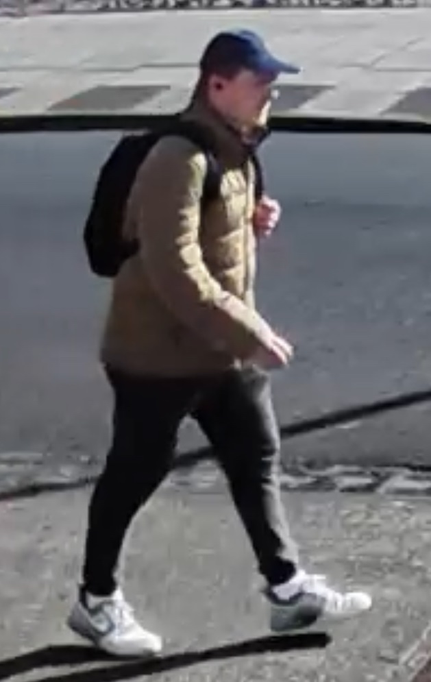 #APPEAL Officers investigating a report of sexual assault in North Tyneside have released an image of a man they would like to trace.

⏰ 8.55am
🗓️ Monday, May 15
📍 Deneholm, in the Monkseaton area of Whitley Bay

(1/4)