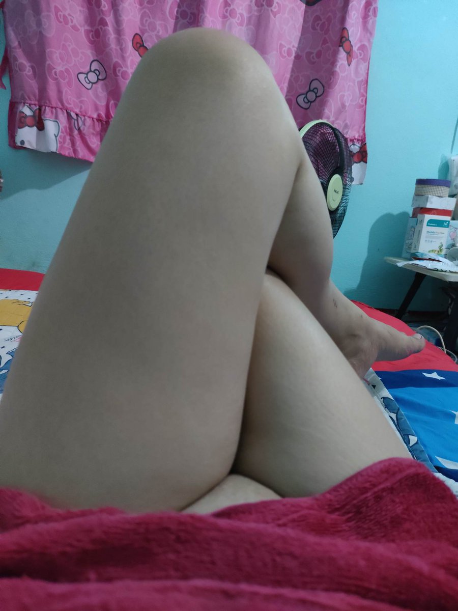 ถ้าเธอพร้อม เราก็พร้อม วันศุกร์ที่จะถึงนี้จะเข้าไปทำธุระในเมืองนครพนม ชายเดี่ยวคนไหนว่าคงอยากนัดทักมาได้คะ ขอคนพร้อมนะคะ ไม่พร้อมไม่ต้องทักมา #นครพนม #นครพนมรับงาน #ในเมืองนครพนม