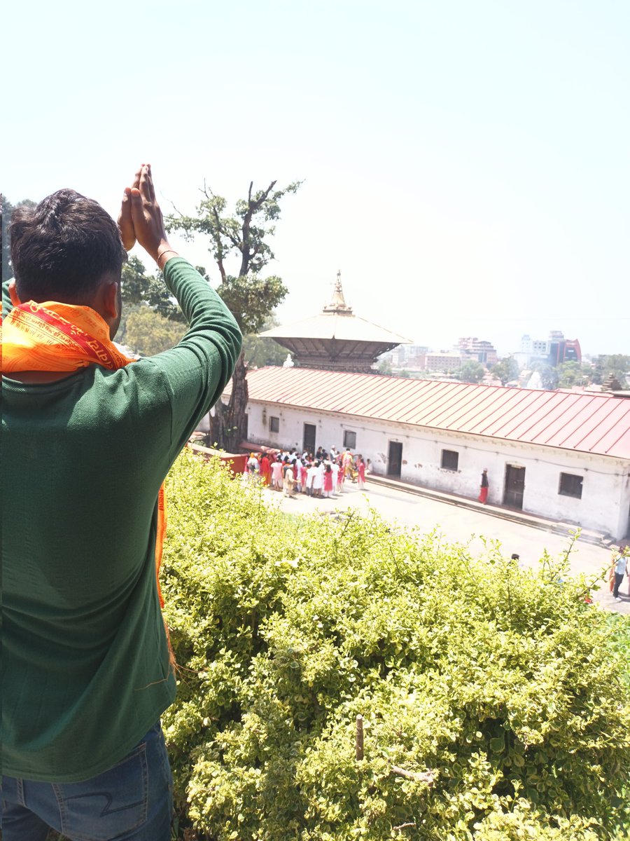 jyotish_thakur's tweet image. Breathing in the fresh air and taking up the blessings!

#sambhu
#peacefulvibes