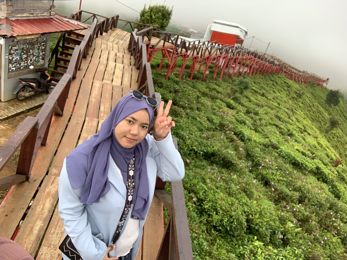 Desy_lestari96's tweet photo. Bandung https://t.co/vxC5gaLDwi