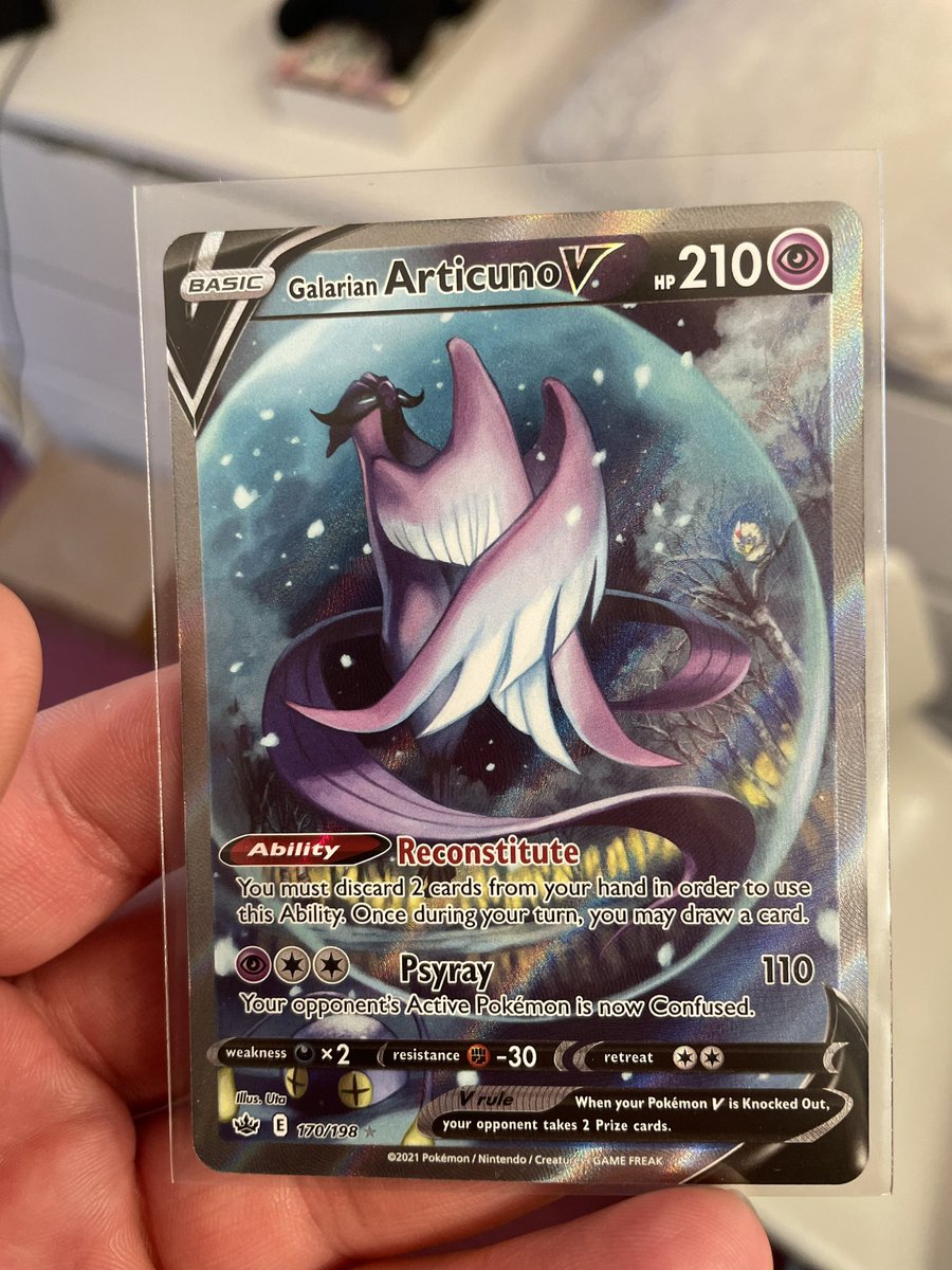 DopeSerg's tweet photo. Anyone want this for 40$ shipped BMWT? 
RTs appreciated 🙏@BUYSELLTRADETCG @FTC_HOBBY @CardboardEchoes https://t.co/3AYbojrhqX