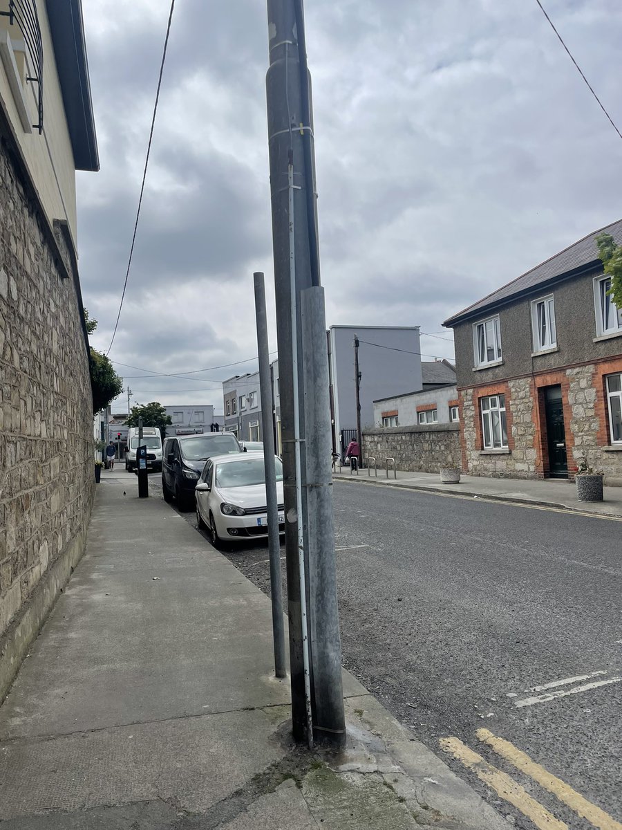 DunLaoghaireBlockers tweet media