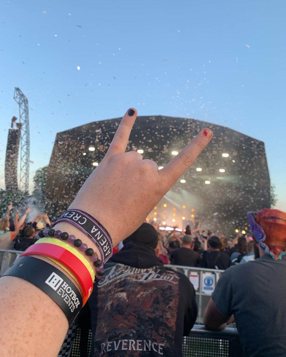 Todays the day! Tune in at 9pm for this years download festival special where I’ll be playing bands from each year of the 20 years of <a href="/DownloadFest/">Download Festival</a> 🤘🏻
(Photo from last years download fest)