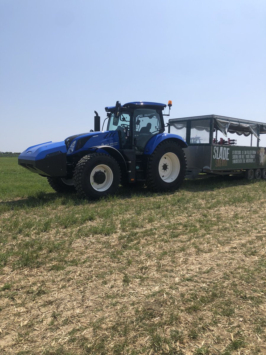 Will you be joining us tomorrow? 

A farm tour on @NewHollandAG Methane Tractor 🌱🚜