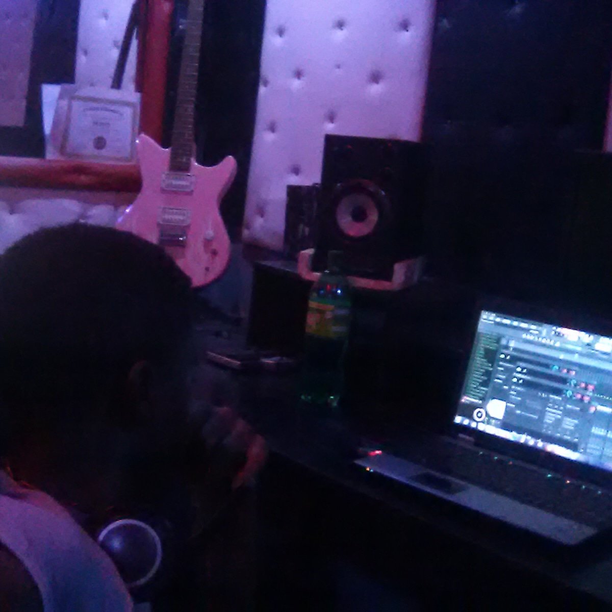 MXtheReal1's tweet image. I know it's been quite a while. But New Music is coming!!!!
😊😊😊🎵
#ThisWay