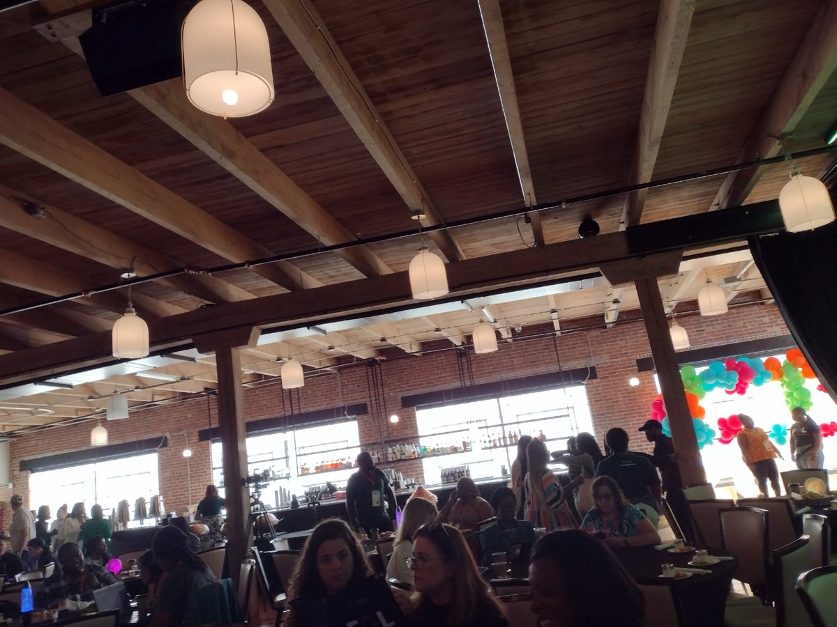 TriMATHleteUSA's tweet photo. Out here exploring #LearnWithEdFarm with Innovative Technology Education!! #MHSMath #MHSBiomathSTEAM https://t.co/a8w5kzyjys