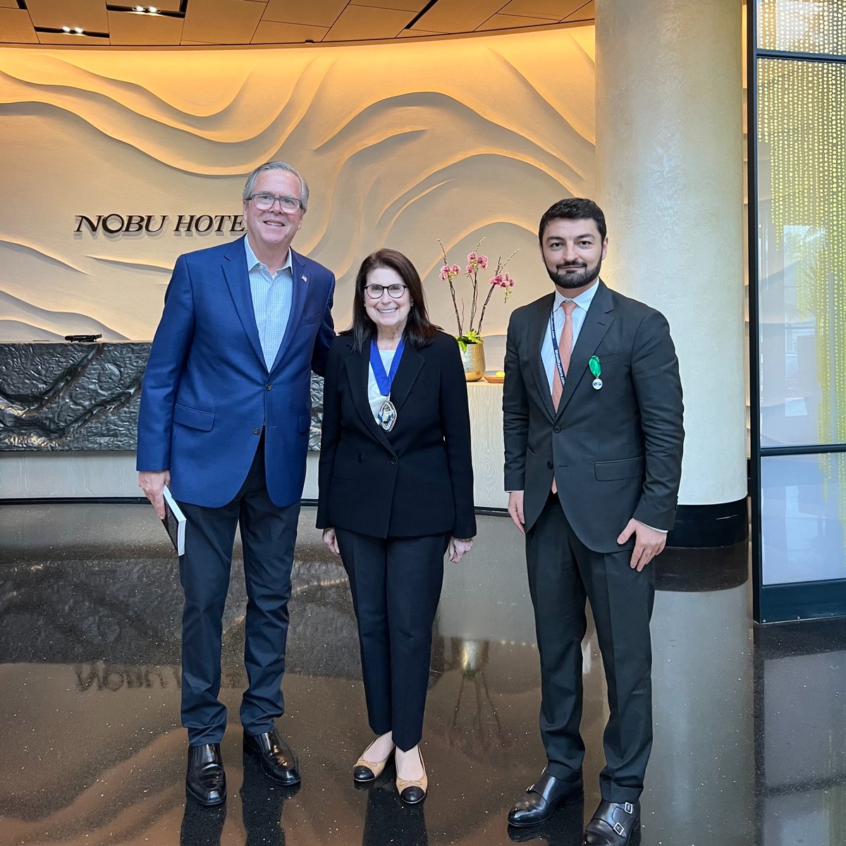 FIABCI's tweet photo. World President Susan Greenfield and Secretary-General Narek Arakelyan with Former Florida Governor Jeb Bush, following yesterday's captivating keynote address on "A Legacy of Leadership, Building a Better World Together." 📸

#WREC2023 #FIABCIMIAMICONGRESS #Building4TheFuture https://t.co/jWbihiGDIT