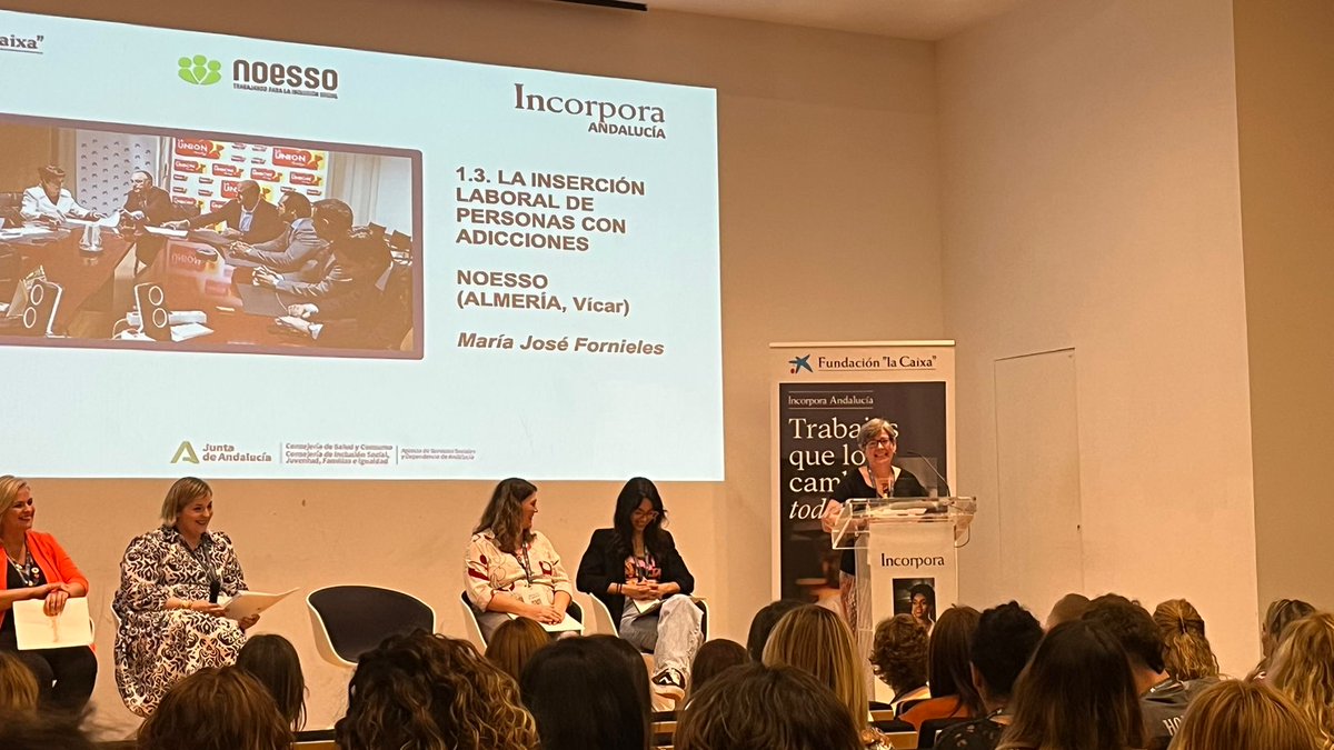 🖊 BUENAS PRÁCTICAS EN INSERCIÓN LABORAL!!

Presentación en #Málaga sobre el trabajo de NOESSO en la reunión de coordinación del Programa Incorpora para las entidades de #Andalucía.

#Gracias María José por la exposición. 

#IncorporaFundlaCaixa <a href="/FundlaCaixa/">Fundación ”la Caixa”</a>