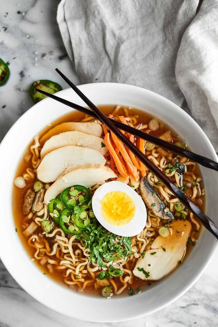 @Yoozrina 'ramen'  for you, jangan lupa dinner ya