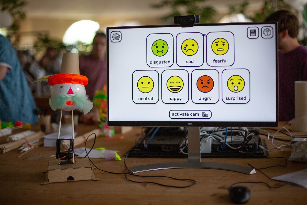 Andreas Muxel tweet media