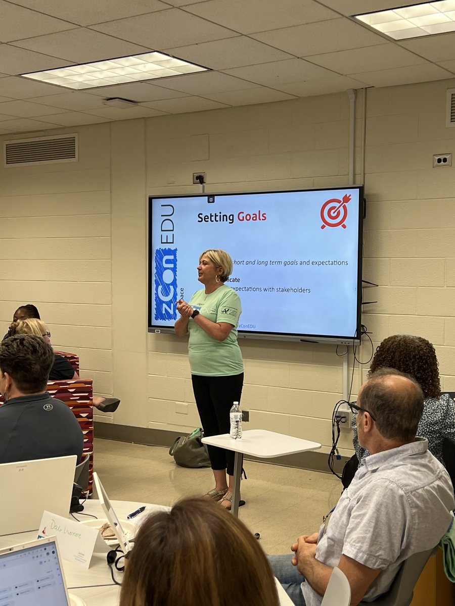 joseph_parlier's tweet image. Kicking off the @zSpace #zConEDU in partnership with @apsupdate today!  Innovative educators learning together.