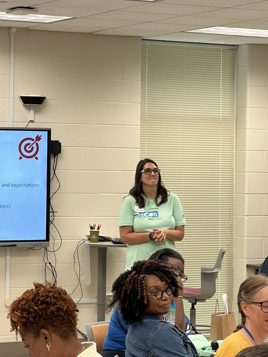 joseph_parlier's tweet image. Kicking off the @zSpace #zConEDU in partnership with @apsupdate today!  Innovative educators learning together.