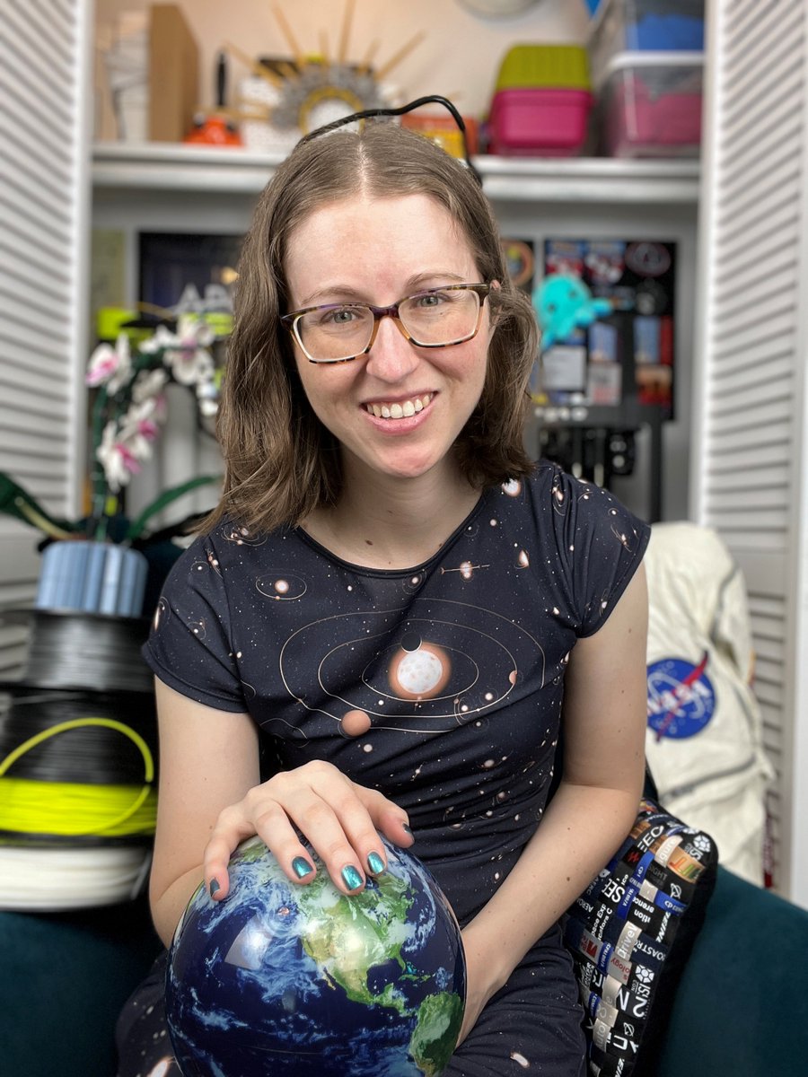 erinwinick's tweet photo. So I left NASA in April. I think it’s finally time to talk about what I’m doing next.

I’m excited to launch my new science communication company, STEAM Power Media! https://t.co/Xz0ht30k5U https://t.co/mgEureasKK