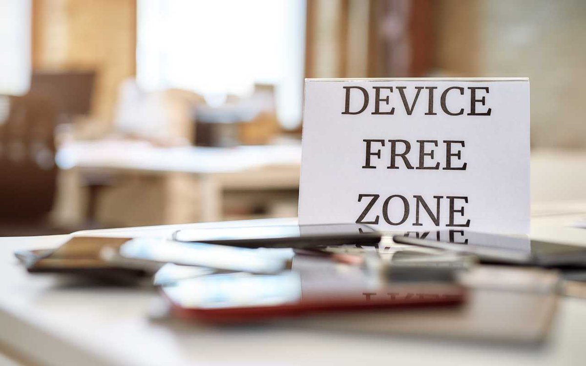 Should screen-free be the goal for families? In this week's post, I use the concept of the "good enough" digital parent to explain why screen-free isn't the goal in my family, and why it doesn’t necessarily need to be the goal in yours. katiedavisresearch.com/blog/should-sc…