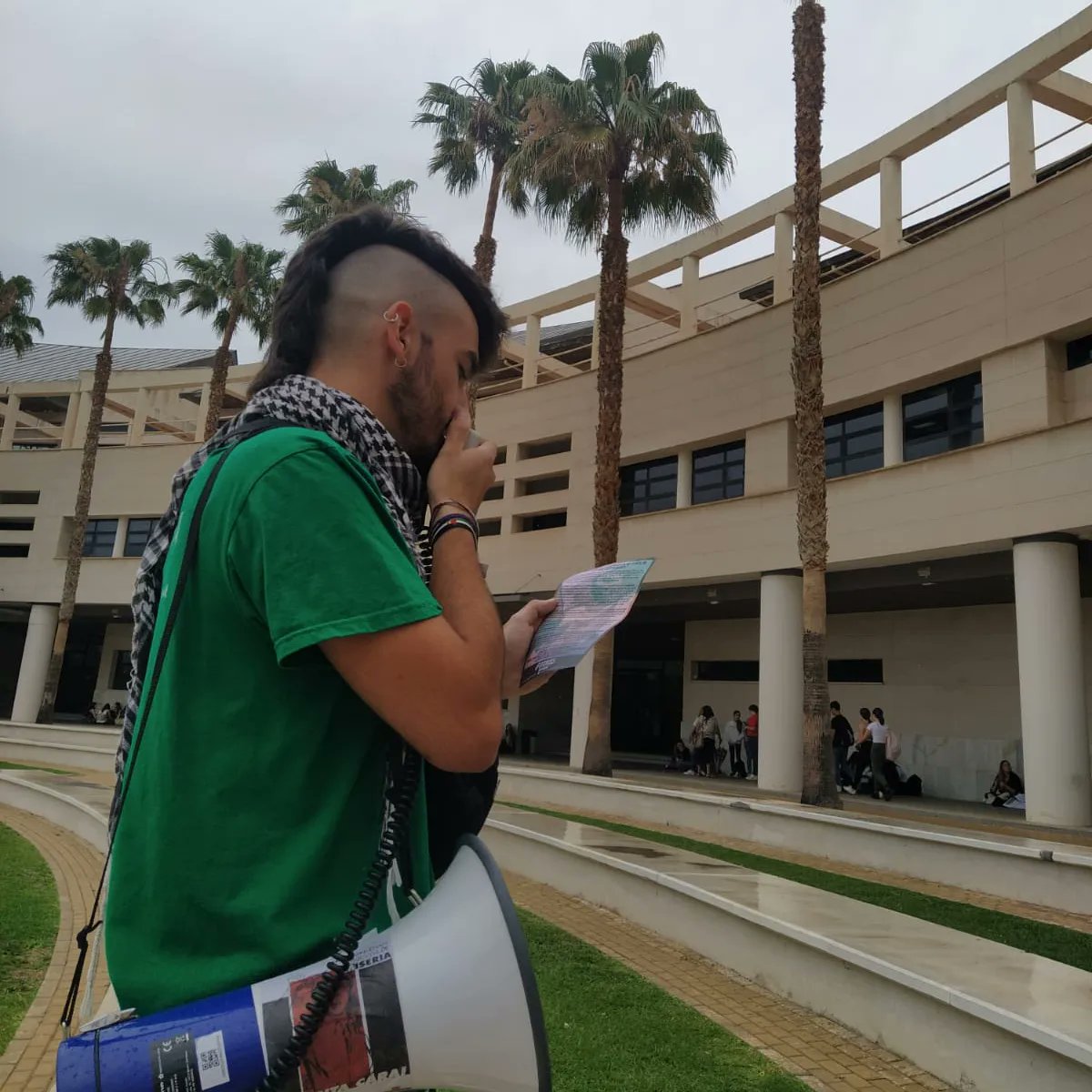 Estudiants en Moviment Alacant tweet media
