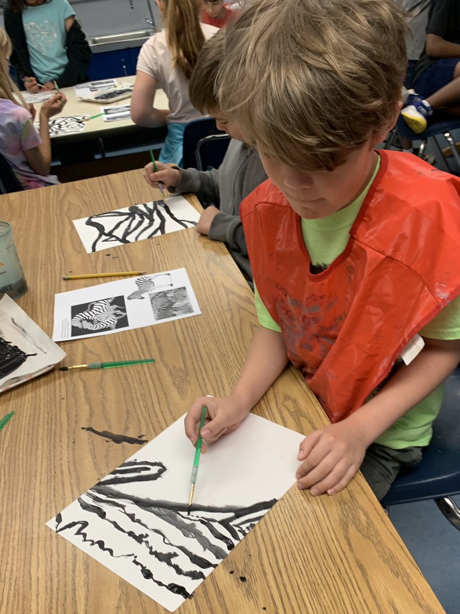 Painting zebra stripe paper to use for a collage next week in 3rd grade #arteducation 🦓 🦓🦓🦓🦓🦓