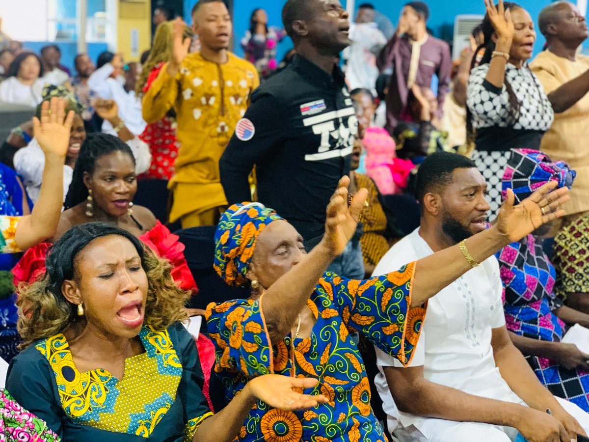 Freedom_cityHQ's tweet photo. @Rev_VitalisOnah inculcating the word of God to his people as usual.
God is the same yesterday, today and forever!
Hallelujah!
#Tnccc
#Freedomcity
#Teachingtheword https://t.co/cHGOIgDgOK