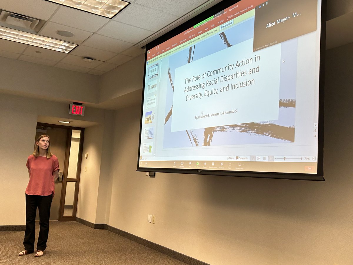 MinnCAP's tweet photo. 2023 Community Action Leadership Institute participants were awarded certificates after presenting projects to the MinnCAP Board of Directors Tuesday. The emerging leaders presented projects on advocacy, youth awareness and employee retention. Read more at https://t.co/GyMhulYsuX https://t.co/r7bIkkzHk8