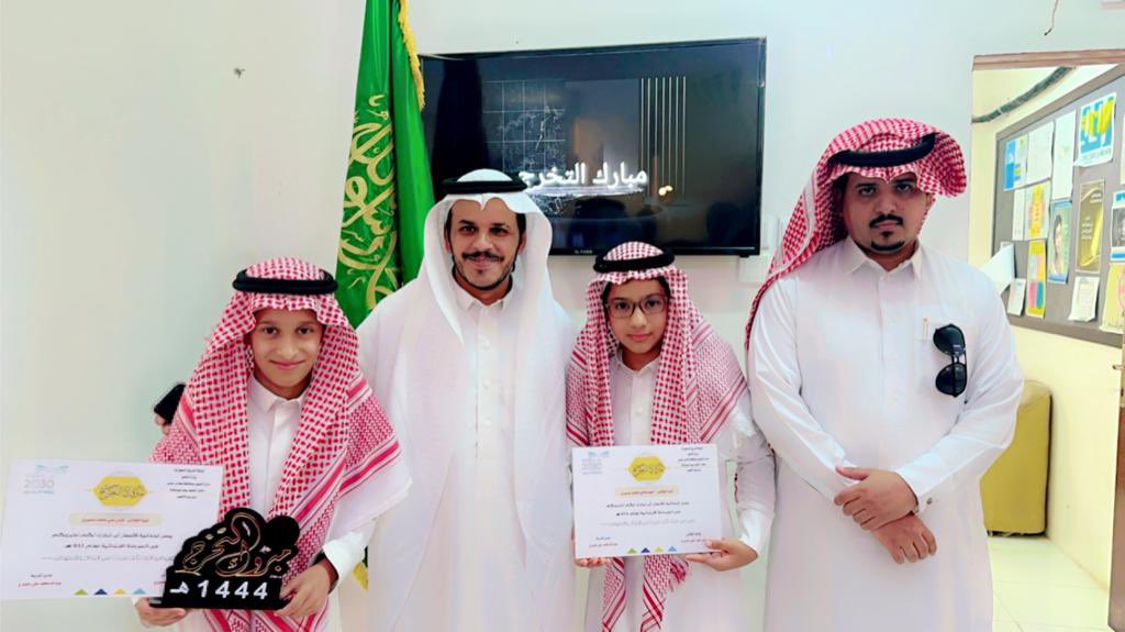 aba14000's tweet photo. صور من حفل توديع طلاب الصف السادس يوم الأربعاء ١٤٤٤/١١/١٨ هـ مع قرب انتهاء العام الدراسي .. https://t.co/UTjI3Vhhdz