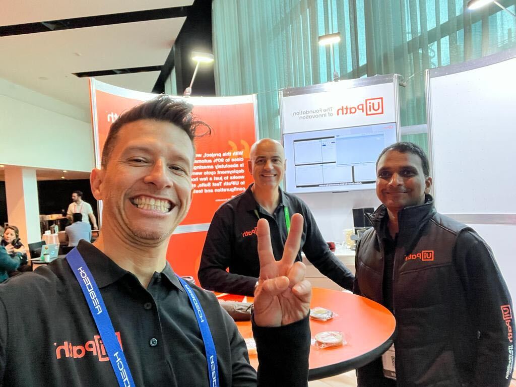 UiPath's tweet photo. ✨ Embark on an #automation odyssey at #MasteringSAP Melbourne! Swing by our booth to unlock the power of productivity & revolutionize your work methods. 🔓 Get ready for inspiration & embrace the boundless potential of #DigitalTransformation. https://t.co/J01IXaReBb