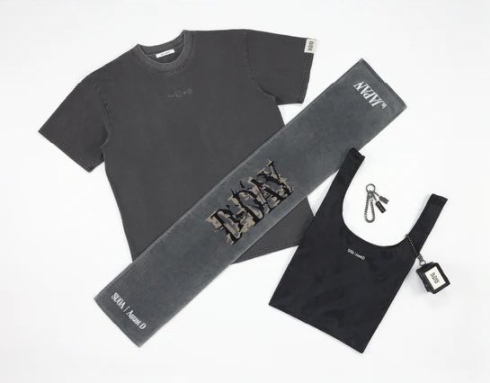 BTS SUGAの日本公演「Agust D TOUR D-DAY in JAPAN」の公式グッズの