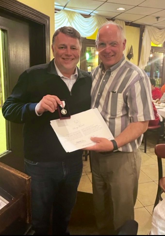 BioSciencePEI's tweet image. Congratulations are in order! 🎉

PEI BioAlliance CEO, Rory Francis, was presented with a Queen Elizabeth II’s Platinum Jubilee Medal 🏅 by Premier @dennyking at the @BIOConvention in Boston, MA.

#BIO2023