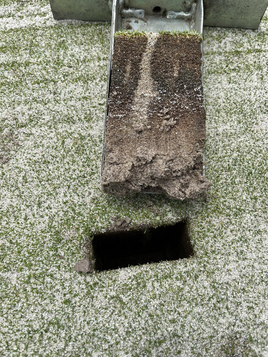 Clean and simple- #DilutionIsTheSolution - <a href="/DryJect/">DryJect Inc</a> 3x3” over topdress and DT for El Niguel CC.