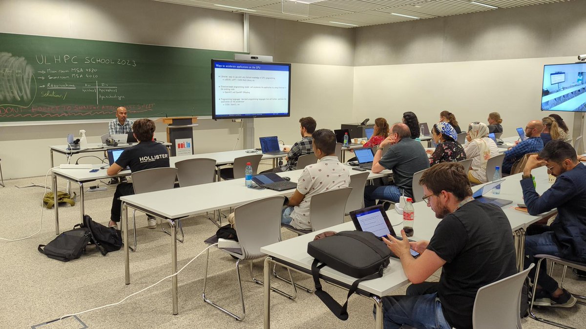 ULHPC's tweet photo. Continuing the theme of GPU accelerators and closing this 2nd day of #HPCSchool 2023 @uni_lu, E. Krishnasamy introduces our participants to GPU programming with OpenACC.

https://t.co/UplV9WuHHM https://t.co/R8TYOdHvvV