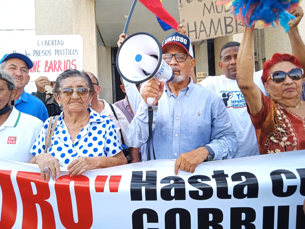 CARLOSPETIT4015's tweet photo. EN GINEBRA SE DIÓ INICIO A LA 111 ava. EDICIÓN DE LA ORGANIZACIÓN INTERNACIONAL DEL TRABAJO (OIT)"
Dónde, presentamos a la Asamblea Anual.
LA DENUNCIA, Del Atropello a los Derechos Constitucionales de los Trabajadores Venezolanos.
De someterlos en una explotación Cruel e Inhumana https://t.co/Dpmqn9xYuG