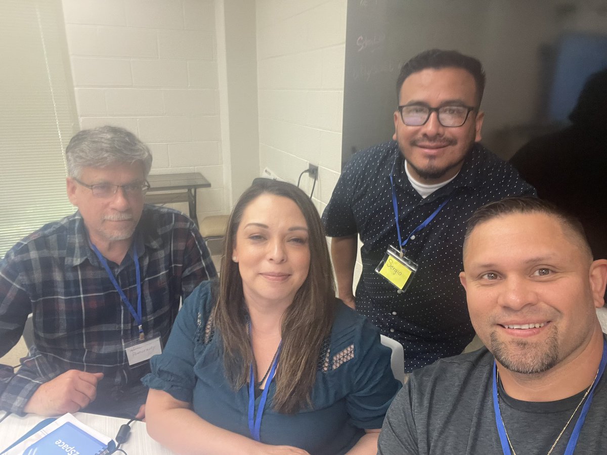 rjhernandez_92's tweet image. Here at zCon @zSpace