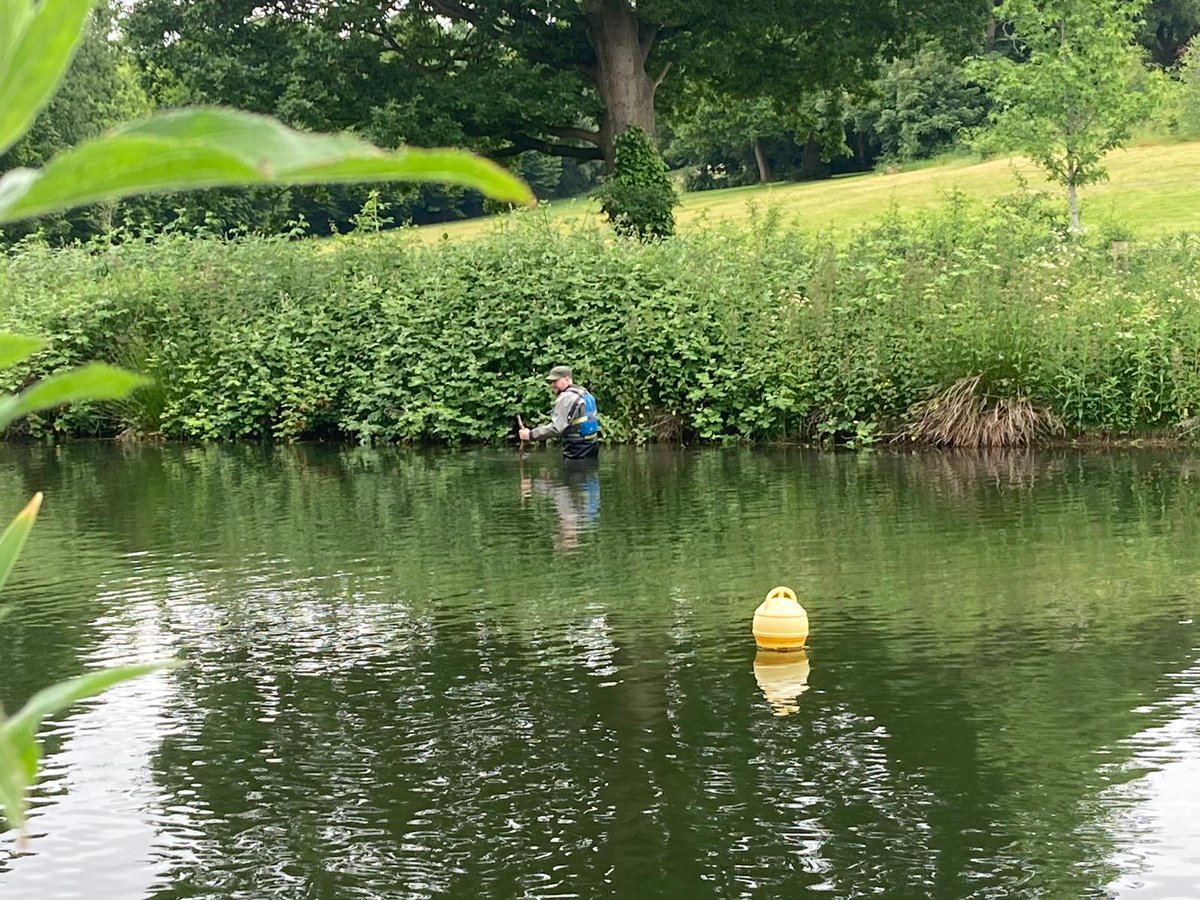BppRanger's tweet photo. Yesterday I was in the Lake (I don't think this is what the lake users normally wear!) Doing a monitor of some habitats, lots if invertebrates underwater and plenty of birds on the surface. Really nice to see. #LoveBPP https://t.co/uMibqIAPtp