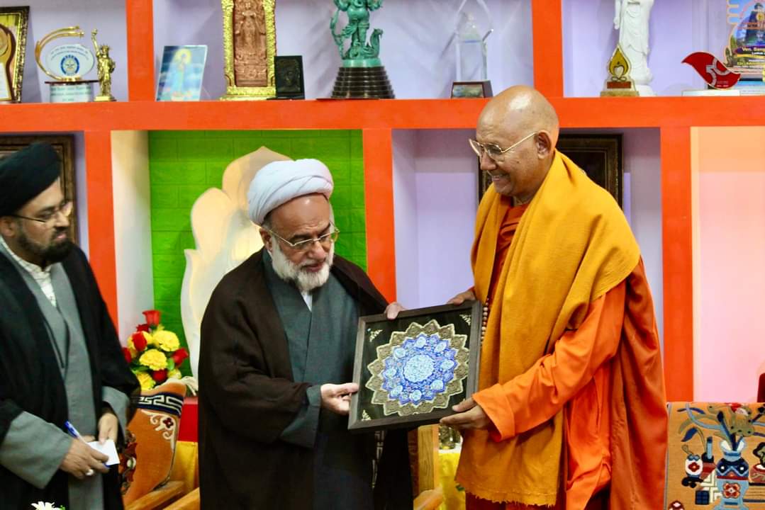 sanghasenamimc's tweet photo. His Excellency Hujjatul Islam Agha Mehdi Mahdivipour, The chief Representative of the Supreme Leader of Islamic Republic of Iran to India, during his week-long visit to Ladakh has kindly paid visit to Mahabodhi International Meditation Centre - MIMC on 5th, June 2023. https://t.co/TE8K2P0OeF