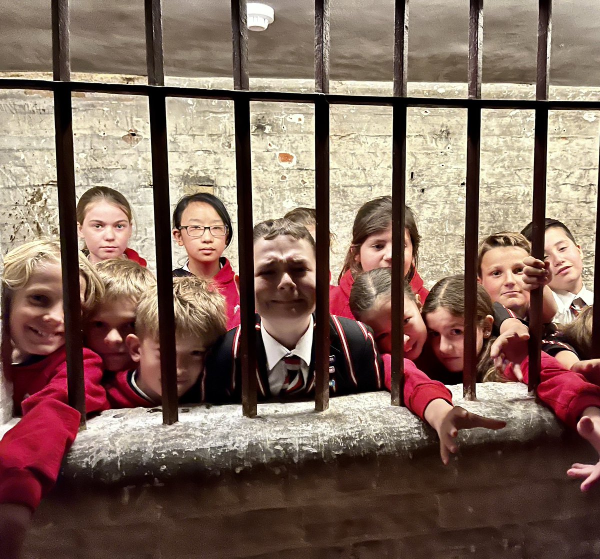 CastleCourtHmn's tweet photo. Year 6 were gaoled in Dorchester @ShireHallDorset as part of their study of crime and punishment through the ages. Will their judge show clemency?!
#CastleCourtCurious @CastleCourtPrep https://t.co/PaBrBpqeY5