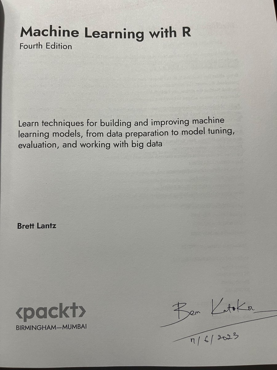 bkatoka's tweet photo. @KirkDBorne I’m glad the book arrived promptly—it took about seven days to be delivered in South Korea. https://t.co/QR5WoLX1sb