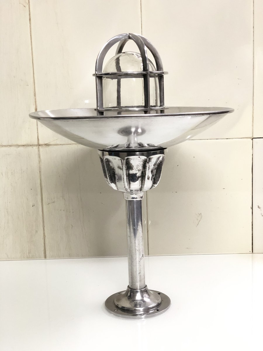 Maritime Vintage Style New solid Aluminum Metal Bulkhead Lamp Fixture with Shade

Item link:- ebay.co.uk/itm/3856661548…

#bulkheadlight #bulkheadlamp #lamp #aluminumlamp #lampfixture #light #nauticallight #antiquelight #vintagelight #Captaincory