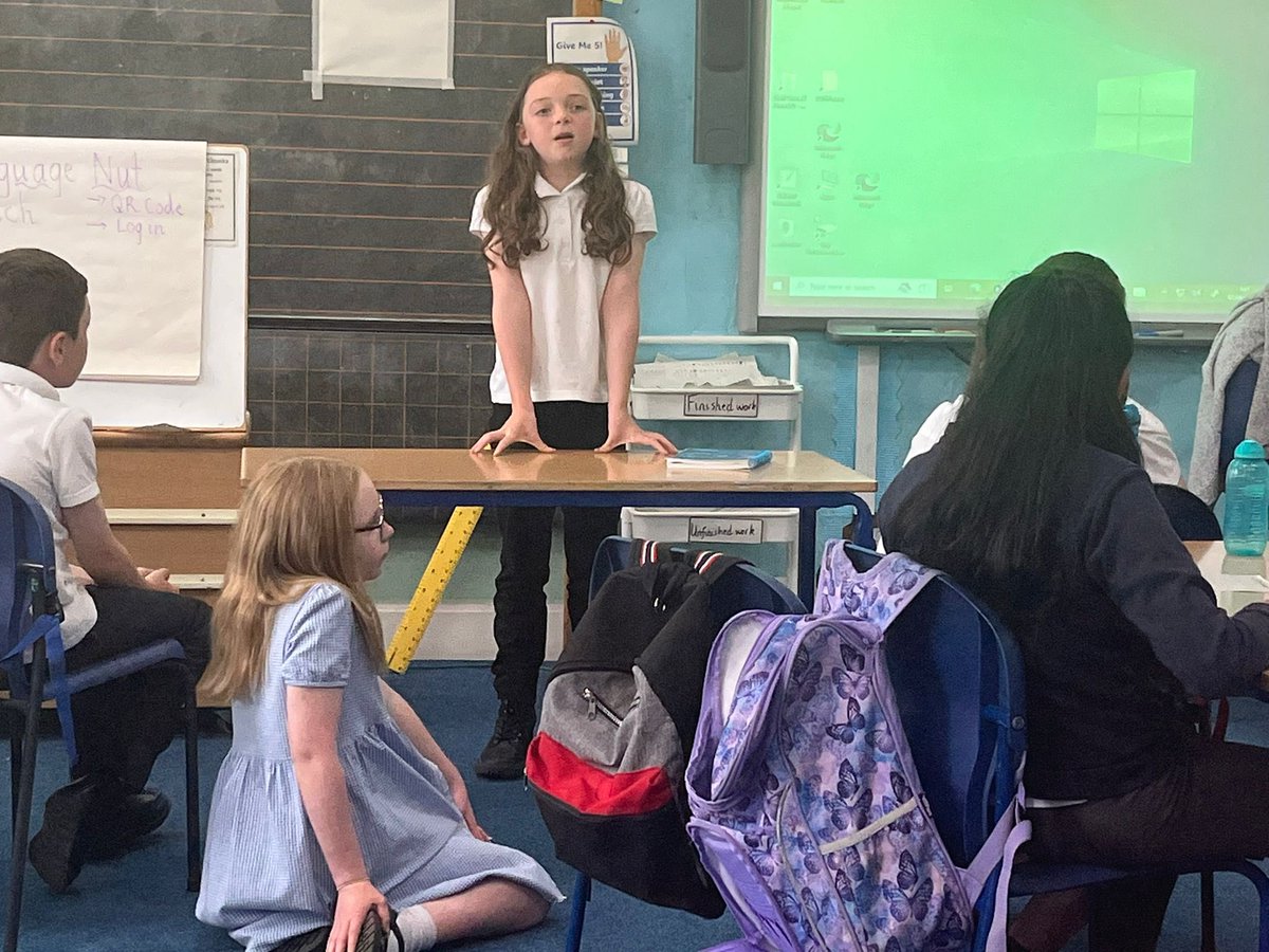 P3 and P4 tweet media