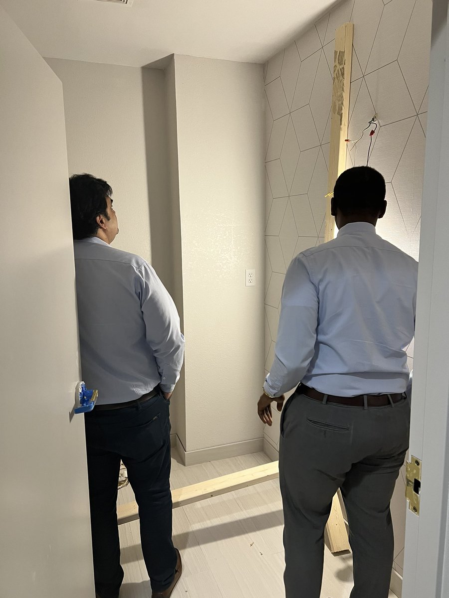 samphatey's tweet photo. Renovations are on the way at one of our #ComfortSuites by @ChoiceHotels in Louisville. I was there to check on the progress &amp; quality of work. The new changes will see all the rooms in this hotel transformed with new furnishing &amp; technology.

#PropertyDevelopment #Hospitality https://t.co/5zmz1Vj6Ow