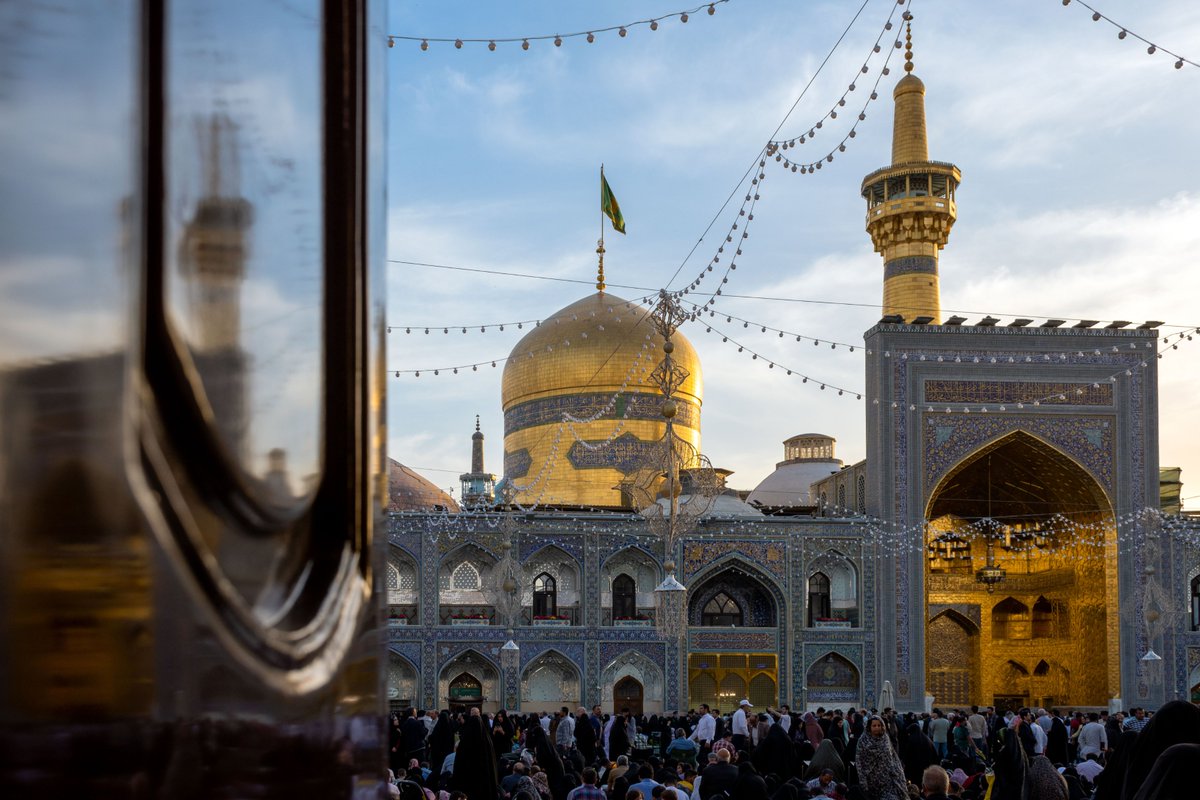 ImamRezaEN's tweet photo. Here is where heaven and earth meet,
The paradise amid my desert heat,
To which my worries and woes fleet;
Here is beacon, my sacred retreat. https://t.co/vagDmOd4R0