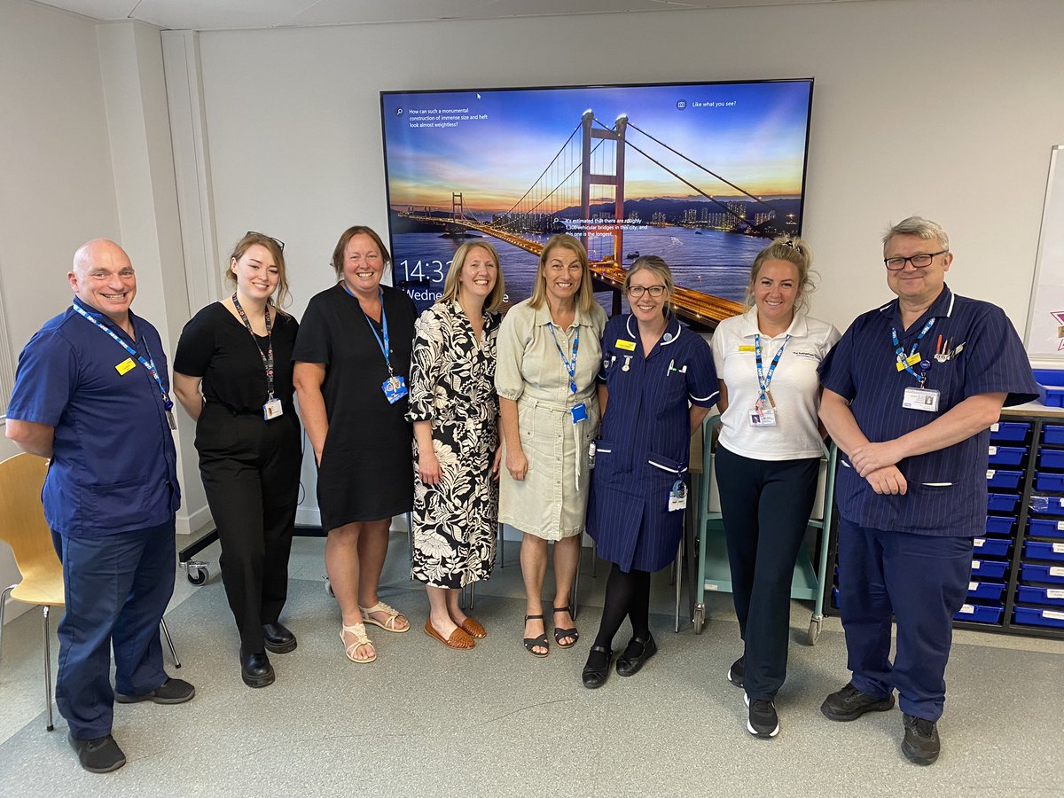 Lee White tweet media