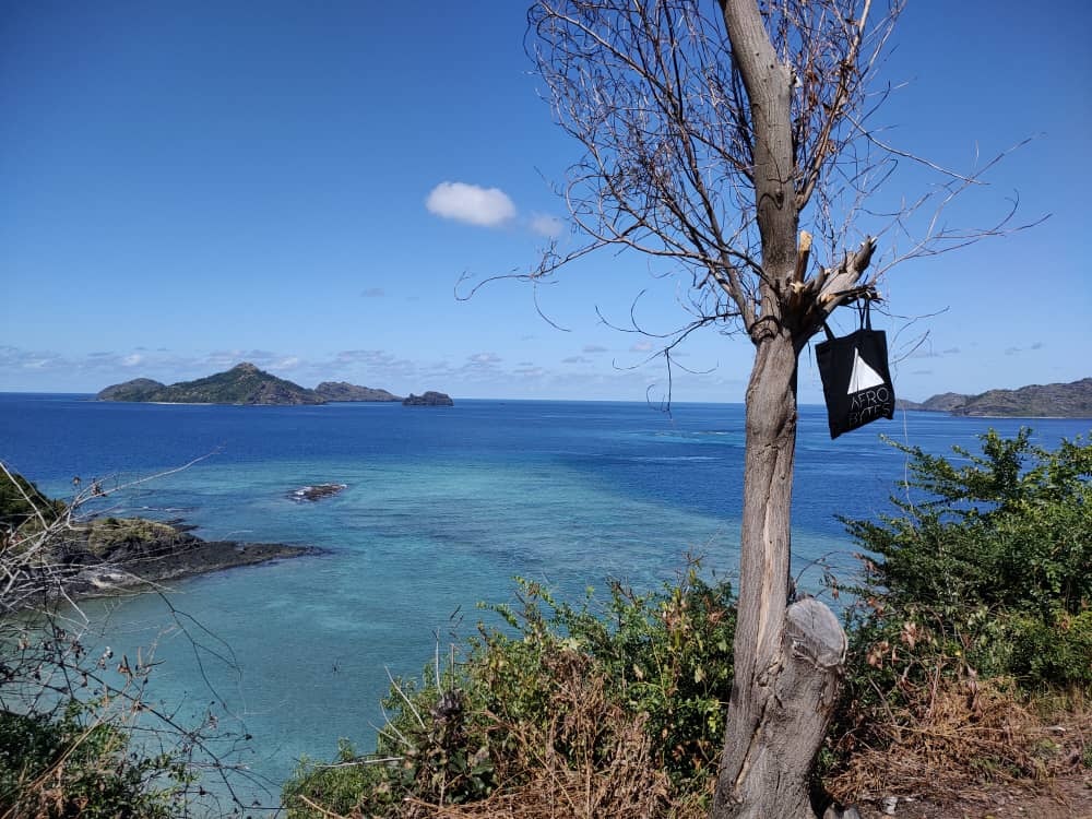 ☀️☀️☀️"Summer is coming"☀️☀️☀️
We'll stay in our African secret spot with 5G in July 😎 
First one guessing where it is, gets a free seat at our African Tech Dinner in Paris: afrobytes.com/african-tech-i…
Give your response in the comments. And show us where you'll work this summer.